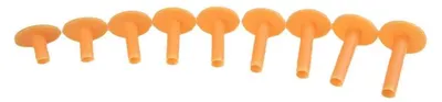 Produktbild von 10 Stück robuste Golf-Tees aus Gummi, ideal als Trainingshilfe für Golftrainer und als Teehalter für die Driving Range.