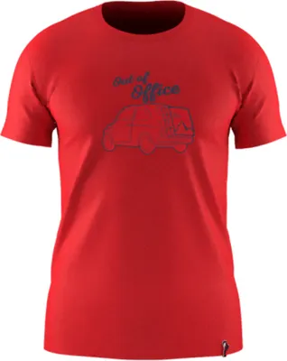 Rotes Cinquecento T-Shirt von La Sportiva mit grafischem Druck auf der Vorderseite.