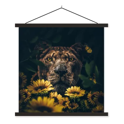 Produktbild von MuchoWow® Textilposter Löwe - Blumen - Tiere - Botanisch 120x120 cm mit schwarzem Rahmen - Aufhängungsset