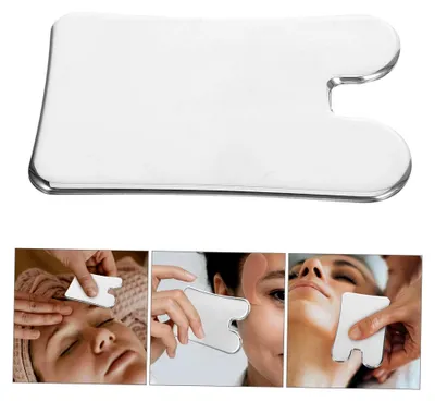 Produktbild von Gua Sha Gesichtsschaber aus Edelstahl mit ergonomischem Griff