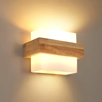 Produktbild von Mckalen Wandleuchte Innen Holz, Vintage E27 Wandlampe Holz mit Weiß Glas Lampens