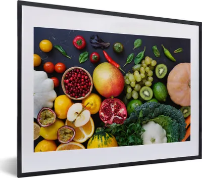 Produktbild von MuchoWow® Gerahmtes Poster Kürbis - Paprika - Schwarz 40x30 cm - Poster mit Schwarzem Bilderrahmen Wandposter Rahmen Foto Bilder - Bilderrahmen - Poster im Rahmen