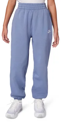 Zdjęcie produktu dla Bluza sportowa Nike Club Fleece dla dzieci (unisex), luźny krój, przeznaczona dla dziewcząt