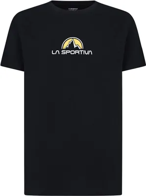 Schwarzes T-Shirt von La Sportiva mit gelbem Logo und Bergmotiv auf der Brust.
