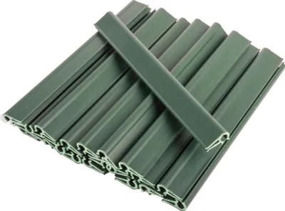 Obrázek produktu pro Klipsy Strend Pro EUROSTANDARD, pro upevnění lišt na ochranu soukromí 19 cm, zelené, RAL6005, balení 20 ks.