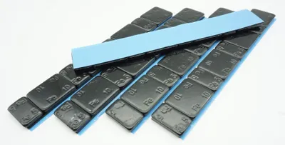 Zdjęcie produktu dla 300g obciążników wyrównujących. Czarna seria. 5 sztuk po 60g. Listwy po 5g i 10g. Rozkład wag