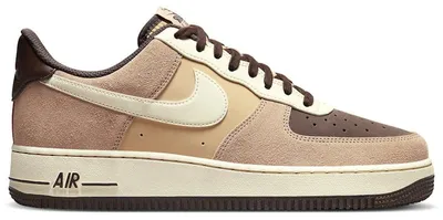 Productafbeelding van Nike Air Force 1 Low LV8 EMB in de kleur Hemp/Coconut Milk, maat EU 48.5