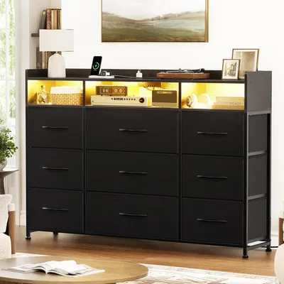 Image de Commode avec station de charge, éclairage LED, 9 tiroirs en tissu, couleur noire