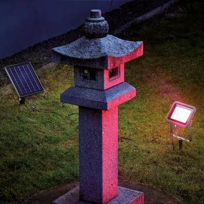 Produktbild von esotec RGB multicolor Solarstrahler Power Flood für Wand und Bodenmontage 102703