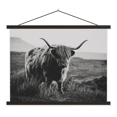 Produktbild von MuchoWow® Textilposter Schottischer Hochlandbewohner - Natur - Kühe - Tiere - Schwarz und weiß 40x30 cm mit schwarzem Rahmen - Dekorationen