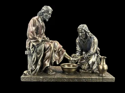 Image de Jésus lavant les pieds de ses disciples – Décoration en bronze, peinte à la main, 21 cm × 9 cm × 19 cm, modèle WU76001A4