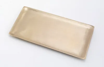 Produktbild von Kerzenteller rechteckig Messing Gold matt satiniert (Innen 17 x 9 cm) für Kerzen, Hochzeitskerzen, Taufkerzen, Anlasskerzen