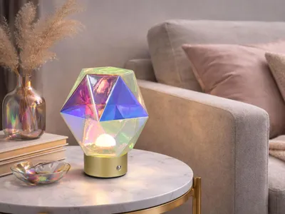Produktbild von Kleine Akku Tischlampe kabellos mit Glasschirm bunt, per USB aufladbar Höhe 17cm