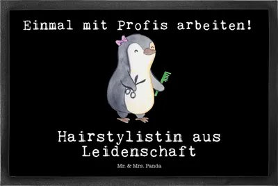 Produktbild von Mr. & Mrs. Panda Bodenvorleger Hairstylistin Leidenschaft 50 x 75 cm - Schwarz - Geschenk, Schmutzfangmatte, Spruch, Beruf, Witzig, Gummimatte, Friseursalon, Lustig