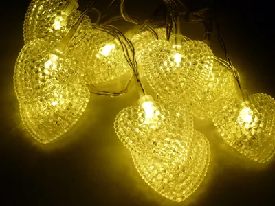 Produktbild von LED Lichterkette HERZ Dekoleuchte 10 flammig  batteriebetrieben : Warmweiß