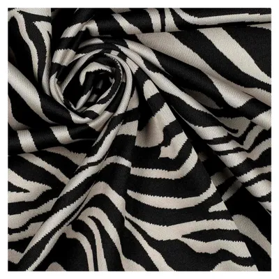 Produktbild von Jacquard mit grafischer Musterung in Schwarz/Stein als Meterware zum Nähen, 50 cm