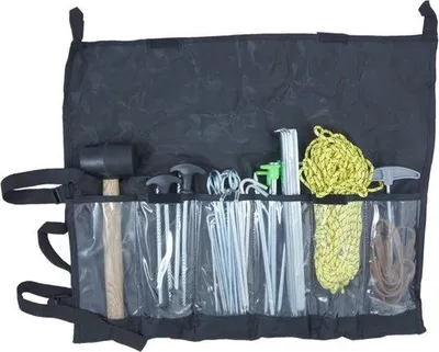 Produktbild von Famanu Camping Zubehör Set mit 42 Teilen - inklusive Zelthammer und Heringen