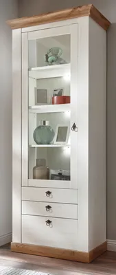 Produktbild von Vitrine "Hemsby" in weiß Pinie und Eiche Wotan Landhaus Vitrinenschrank 82 x 204 cm