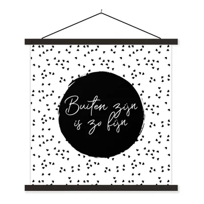 Produktbild von MuchoWow® Textilposter Draußen sein ist so schön - Text - Garten - Zitate 40x40 cm mit schwarzem Rahmen - Fotos