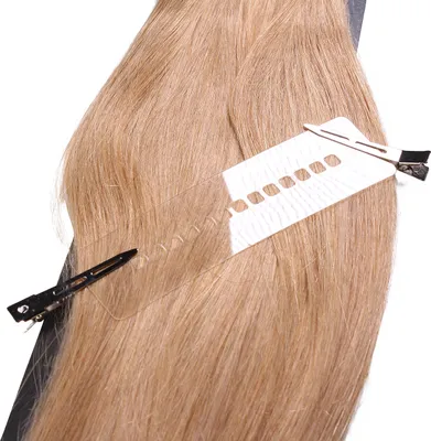 Produktbild von hair2heart šablóna na predlžovanie vlasov s 2 sponkami - Presná časť na jednoduché pripevnenie predlžovacích ľudských vlasov - Príslušenstvo na predlžovanie vlasov