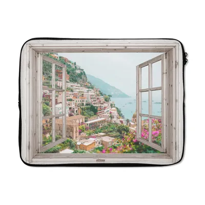 Produktbild von MuchoWow® Laptop Hülle 15 Zoll Ausblick - Italien - Blumen - Meer - Küste - Stadt - Berge Laptoptasche - Laptoptasche - Sleeve - Rundum-Schutz