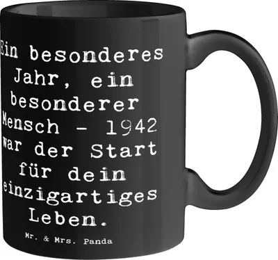 Produktbild von Mr. & Mrs. Panda Teetasse Spruch 1942 Geburtstag - Schwarz - Geschenk, Bedruckte Tasse, Jahr der Geburt, Happy Birthday, Kaffeebecher, Geburtsjahr, Geburtstagsgeschenk