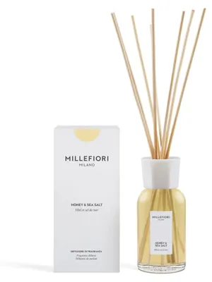 Zdjęcie produktu dla Dyfuzor do pomieszczeń Millefiori Milano o zapachu miodu i soli morskiej, z patyczkami (77DDHS)