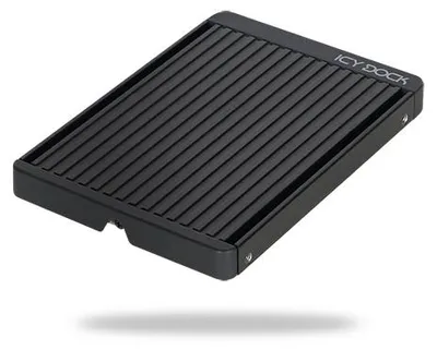 Image de Adaptateur IcyDock M.2 NVMe vers 2.5" U.2 NVMe SSD Converter