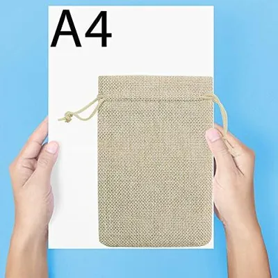 Produktbild von 30 Stück Jutesäckchen, Kleine Geschenksäckchen 13x18 cm, Jute Beutel mit Kordelzug, Leinensäckchen für Geschenke und Schmuck
