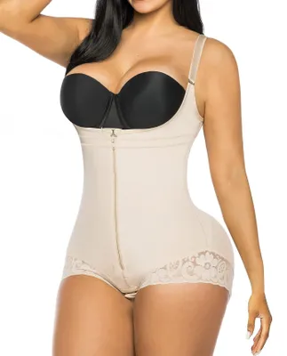 Produktbild von Formwäsche für Damen mit Bauchkontrolle