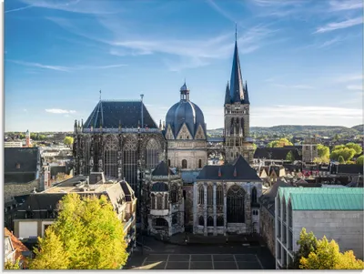 Produktbild von ARTland Glasbild Aachener Dom I Größe: 80x60 cm