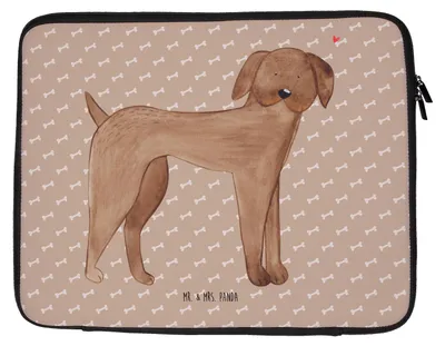 Produktbild von Mr. & Mrs. Panda Laptop Tasche Hund Dogge 33 x 42 cm - Hundeglück - Geschenk, Süß, Herz, Notebook, Hülle, Deutsche, Sprüche, Laptophülle, Hunde, Laptoptasche