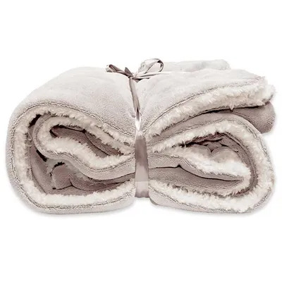 Produktbild von Unyqoos® Fleece-Plaid 150×200 cm Pebble – warme, kuschelige Fleecedecke mit gestepptem Wabenmuster, farbecht & waschbar für Sofa und Bett