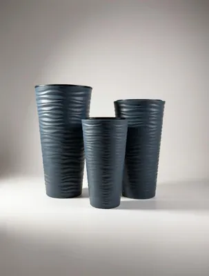 Obrázok produktu pre Dlhé vysoké okrúhle kvetináče v antracitovej farbe, 80 cm, 70 cm a 57 cm, odolné voči UV žiareniu a mrazu, vrátane vnútorného kontajnera