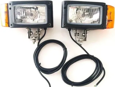 Produktbild von 2x Scheinwerfer mit Blinker Universal 12V JD Bagger Radlader Gabelstapler Baumaschinen
