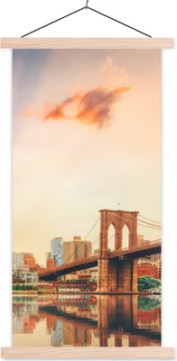 Produktbild von MuchoWow® Textilposter New York - Brooklyn - Brücke - Sonnenuntergang 60x120 cm mit holzfarbenen Rahmen - Holz