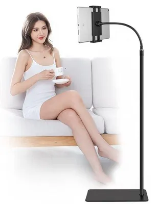 Immagine prodotto di Supporto regolabile per tablet e smartphone Unyqoos® con collo flessibile a forma di cigno di 34 cm, giunto sferico rotante a più di 360°, realizzato in lega di alluminio, compatibile con dispositivi da 4,5 a 12,9 pollici, base da 1,4 kg
