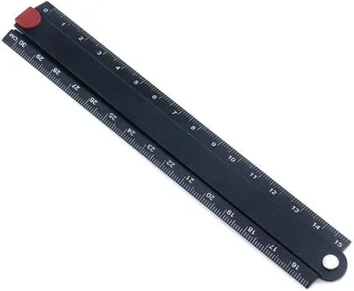 Produktbild von 12-Zoll-Faltlinienstift, Aluminiumlegierungs-Faltlinienstift, 90-Grad-Faltmetall-Liniennetz, Winkel-Liniennetz, Maßstab, einstellbare geometrische Maßlinie, multifunktionaler Neigungsmesser