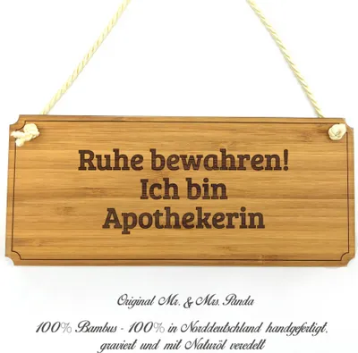 Produktbild von Mr. & Mrs. Panda Schild Apothekerin - Geschenk, Graviert, Ausbildung, Wegweiser, Bachelor, Reklameschild, Landhaus, Türschild, Geschenkidee, Holzschild, Schenken, Shabby