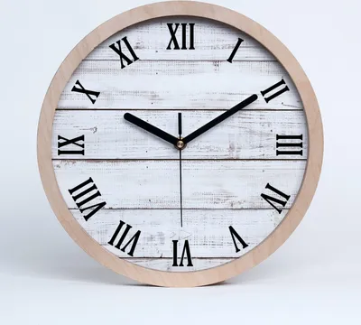 Produktbild von Holzuhr 25fi cm wanduhr - schwarze Spitzen - Holzwand