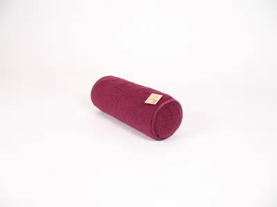 Produktbild von Nackenrolle Wolle bordeaux 42 x 14 cm bordeaux 42 cm x 14 cm