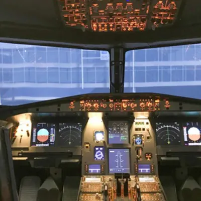 Produktbild von Jochen Schweizer Flugsimulator Airbus A320 Markranstädt (120 Min.); Erlebnis verschenken oder selbst erleben; 1 Person