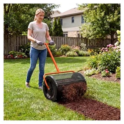 Produktbild von Kompoststreuer mit 77 L Volumen, Torfmoosstreuer mit höhenverstellbarem T-Griff und Mesh-Korb, Gartenstreuer für Dünger und Saatgut für Rasen und Garten, Handstreuer Kompostwalze, Ø40 x 61 cm (Orange)