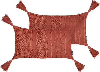Obrázek produktu pro BELIANI Sada 2 dekorativních polštářů červené bavlněné potahy 30 x 50 cm se střapci