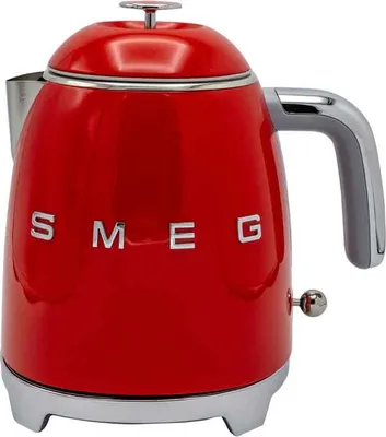 Produktbild von SMEG KLF05RDEU Mini Wasserkocher Rot