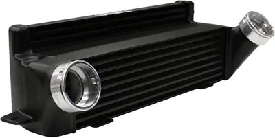Obrázek produktu pro Mezichladič TurboWorks BMW E90 E91 E92 E93 DIESEL 140/180mm