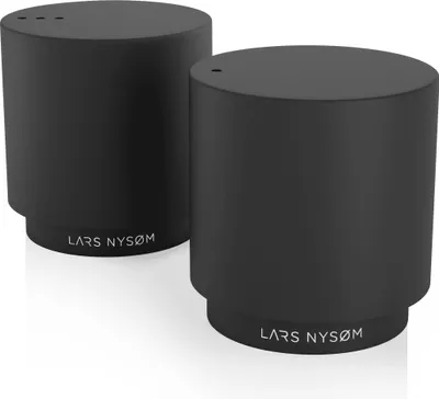 Image de LARS NYSØM Set de salière et poivrière | Salière en acier inoxydable, saupoudreuse au design minimaliste, facile à recharger (Onyx Black)