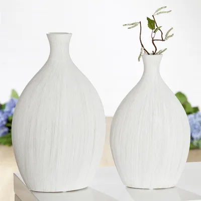 Produktbild von Gilde Flaschenvase "Grattato" matt weiß L= 10,0 cm B= 21,0 cm H= 35,0 cm 34132