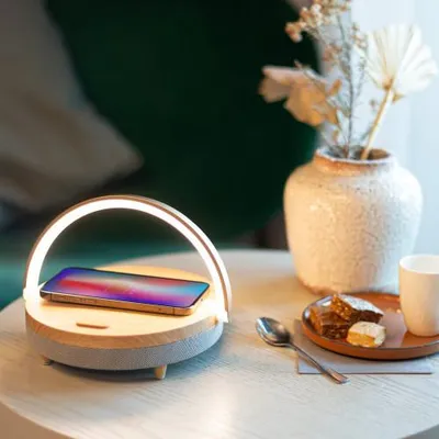 Obrázok produktu pre Lampa s nabíjacou stanicou a reproduktorom ARSOUND