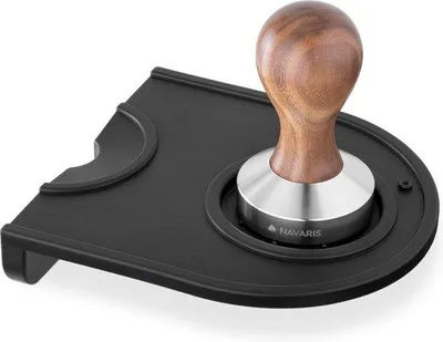 Produktbild von Famanu Espresso Tamper 51mm - Edelstahl mit Holzgriff und Silikonmatte - Schwarz